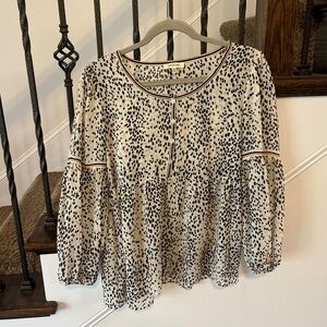 Max Studio Black & Brown Tunic Blouse